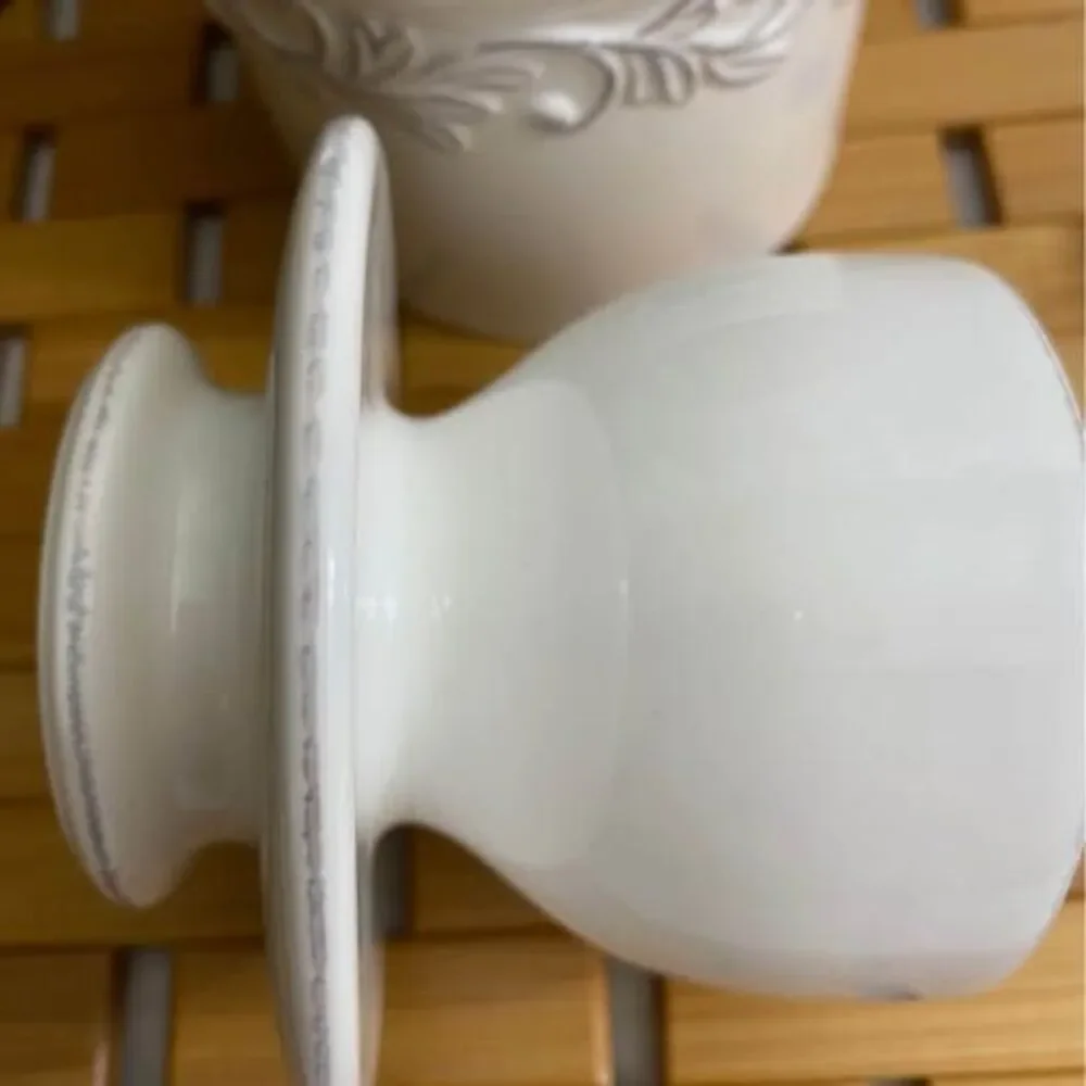 French Ceramic Butter Dish, White Linen Ceramic Butter Bell